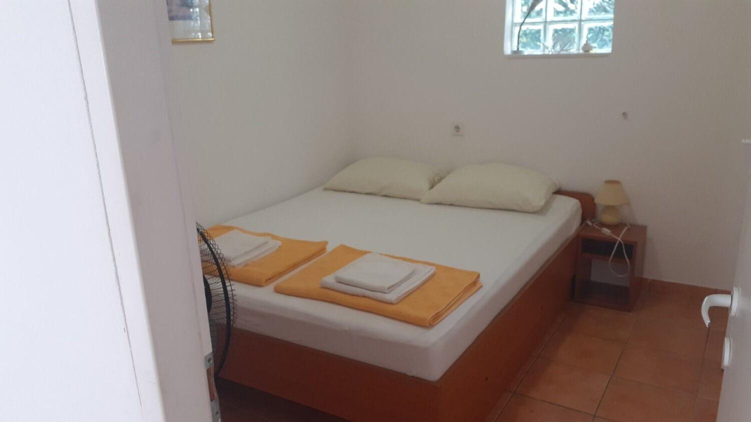 Apartments Dobri - 500M From Beach 宁 外观 照片