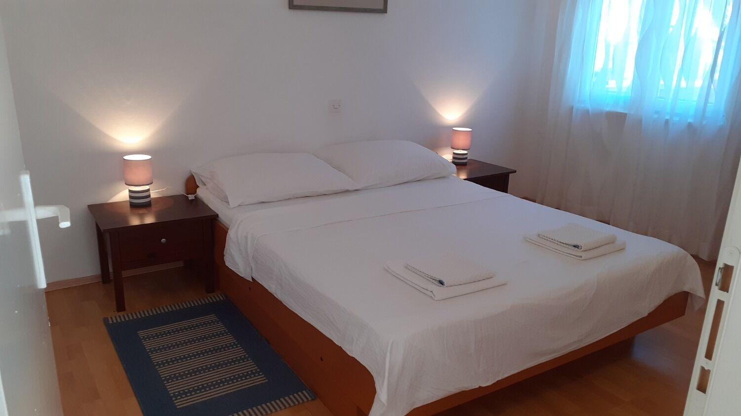Apartments Dobri - 500M From Beach 宁 外观 照片